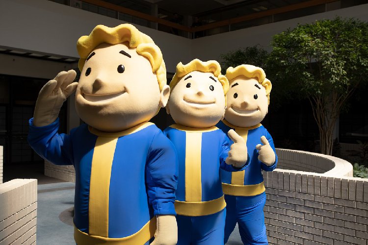 Three Fallout Boys