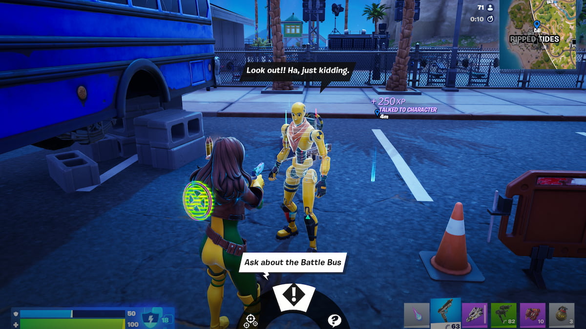 Hablando con el muñeco en Fortnite