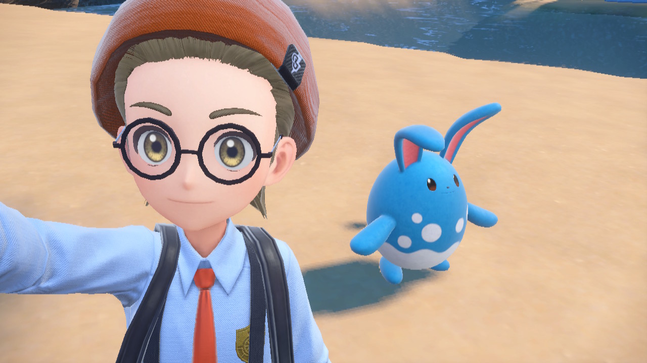 Player selfie in front of Azumarill in Pokemon Scarlet