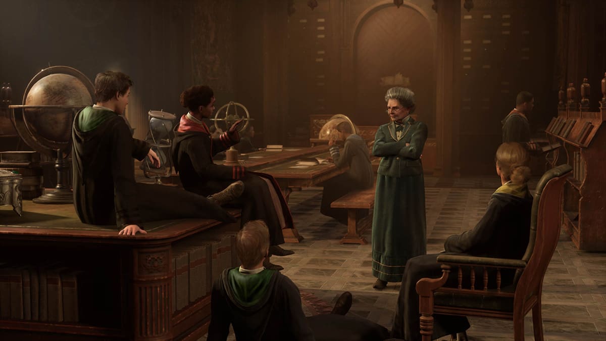 How To Hide Your 'Hogwarts Legacy' Achievements and Trophies From Your  Friends and Family