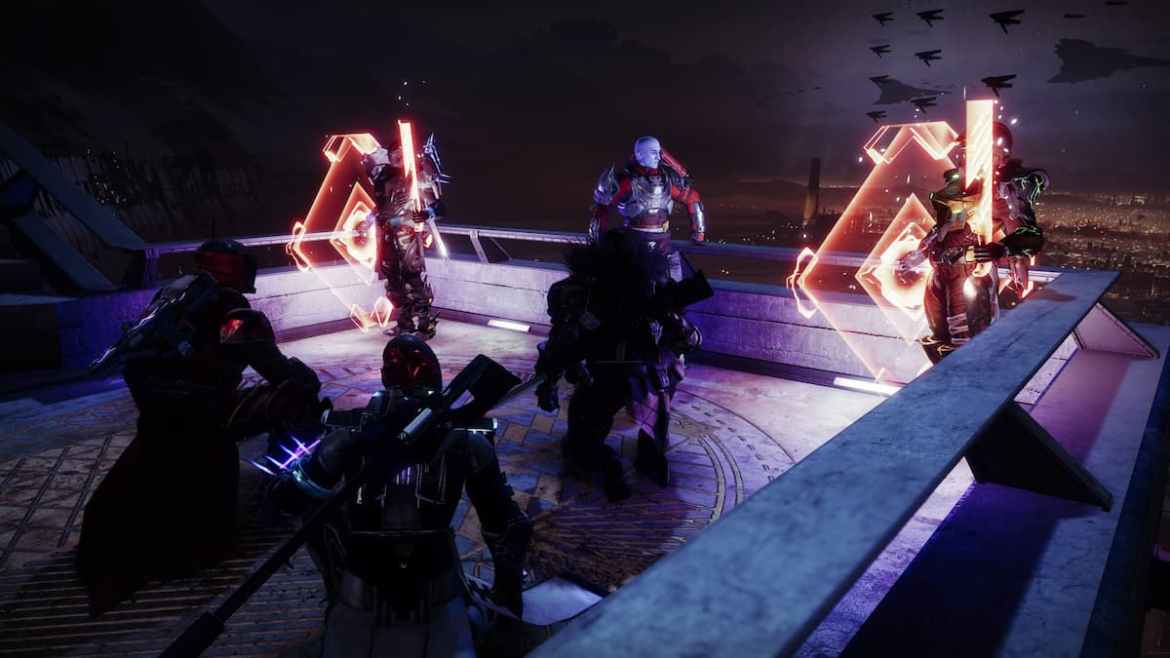 Destiny 2 Players Pay Tribute To The Late Lance Reddick Prima Games 