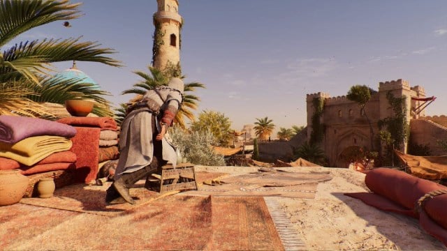 Basim crossing a building rooftop in Assassin's Creed Mirage