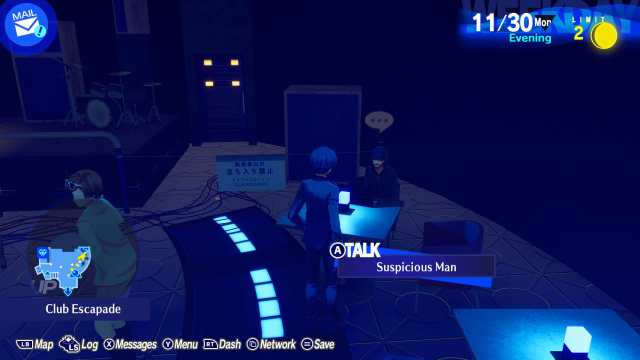 Persona 3 Reload screenshot of the Suspicious Man in Club Escapade