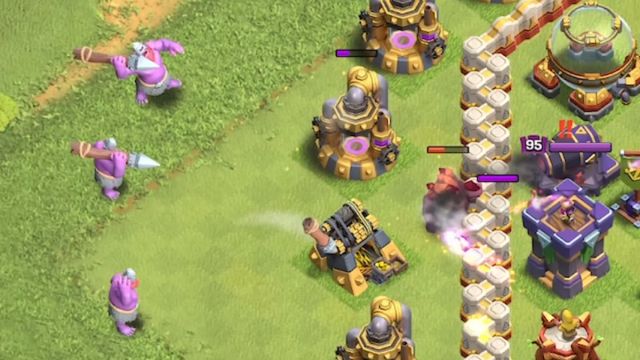 Troopers in Action Clash of Clans