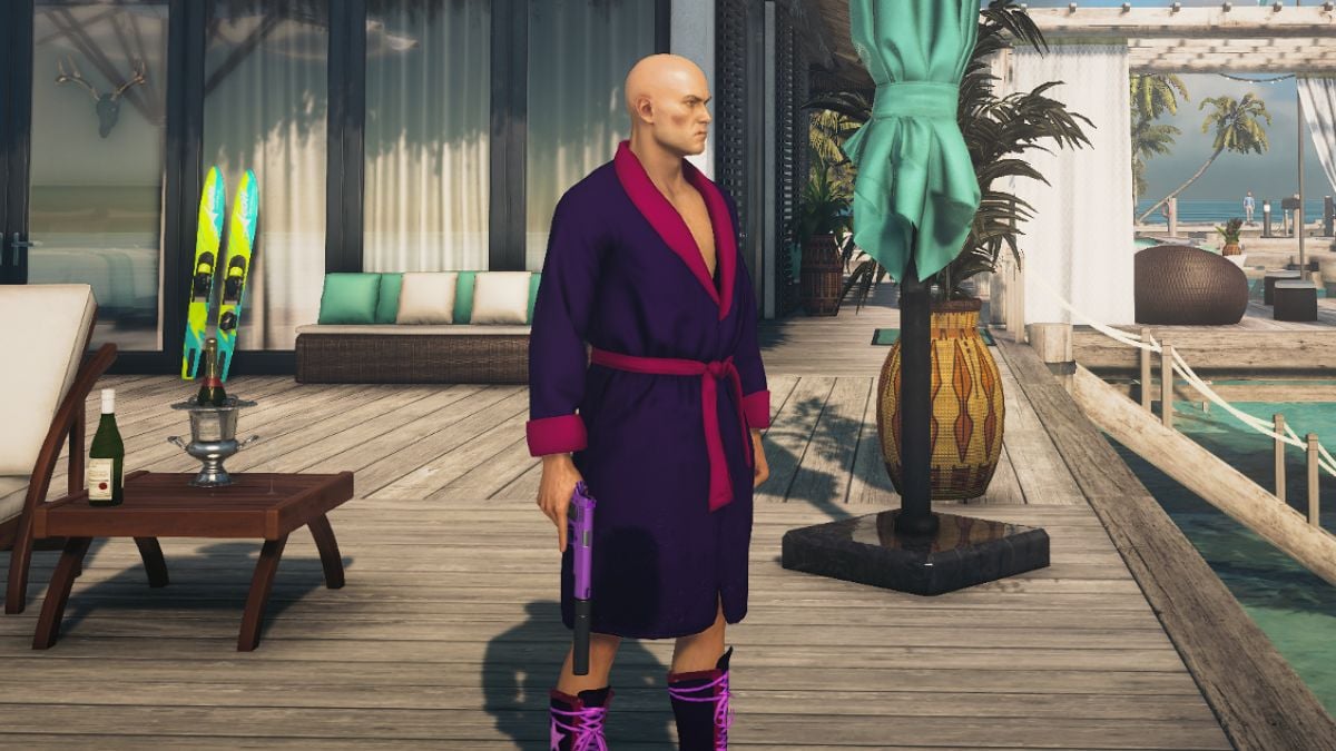 How To Unlock the Purple Streak Boxer Suit in Hitman World of Assassination