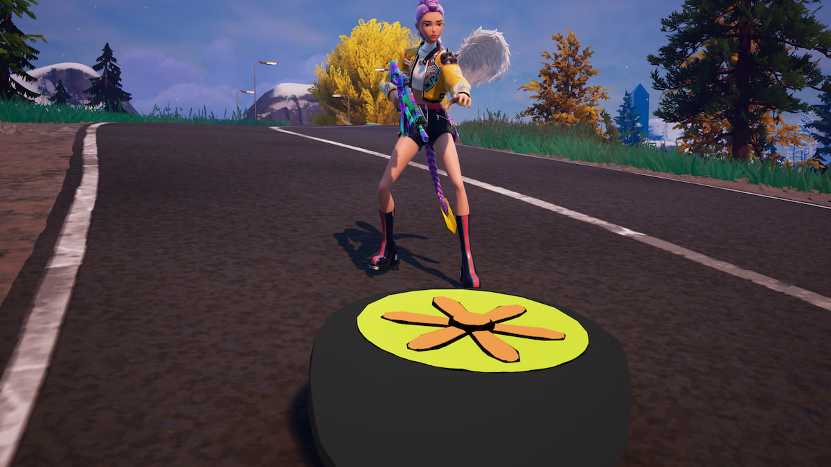 Rumi recogiendo llanta en fortnite