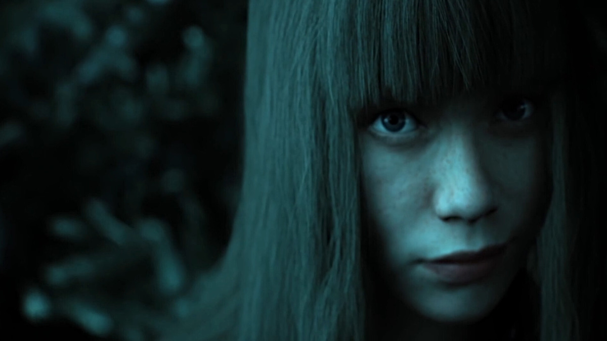 Girl in BrokenLore UNFOLLOW