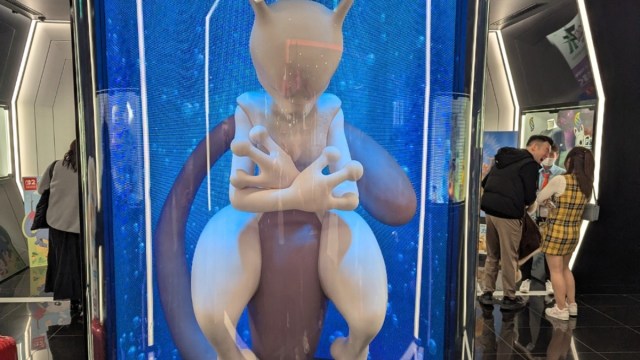 Mewtwo Pokemon Center Shibuya