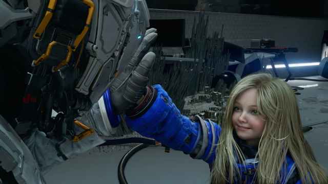 Hugh and Diana giving each other a high-five