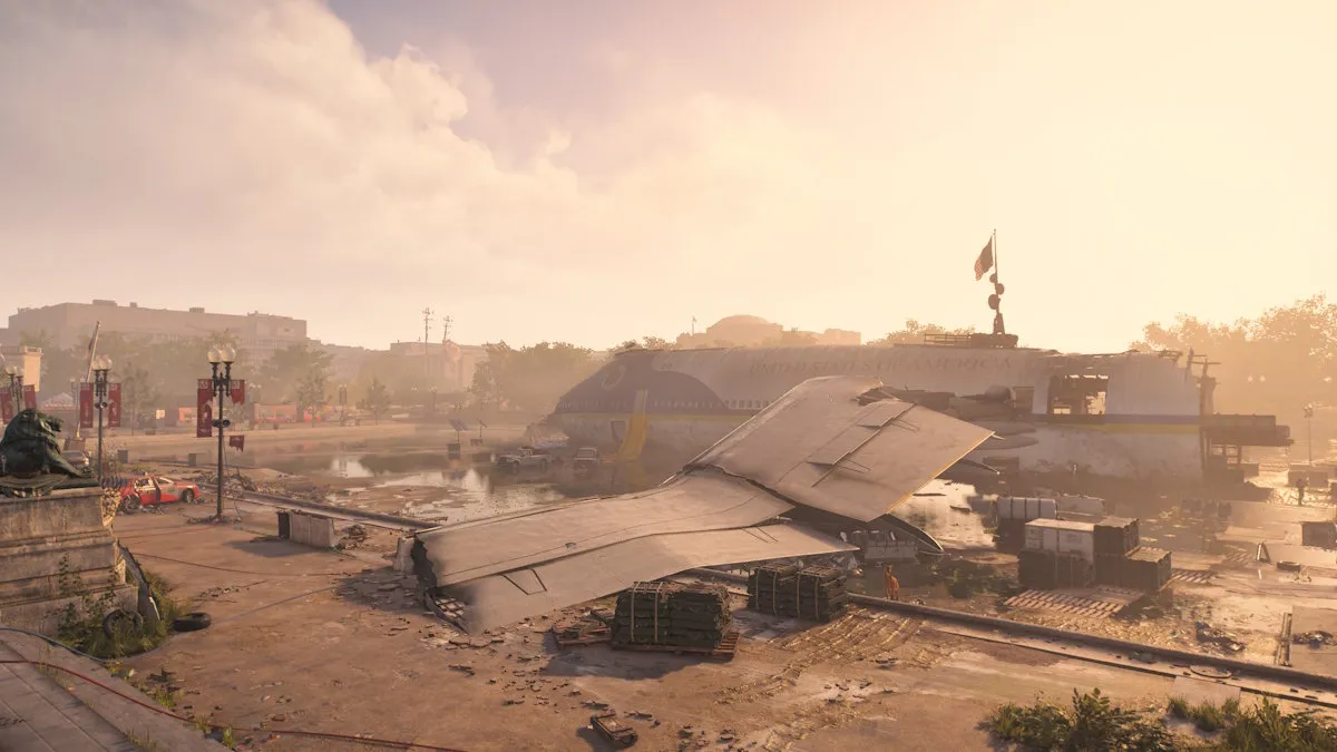 Division 2 East Mall